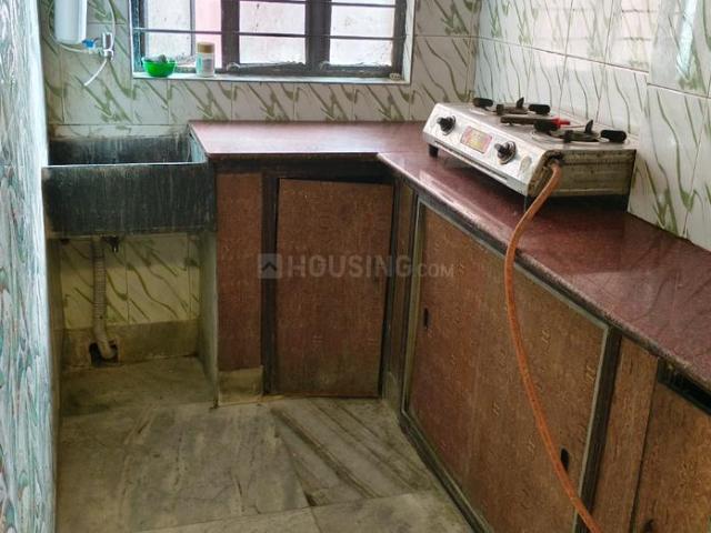 2 BHK Apartment in Keshtopur for rent Kolkata. The reference number is 21376906