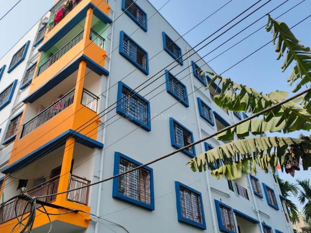 2 BHK Apartment in Keshtopur for resale Kolkata. The reference number is 19188652