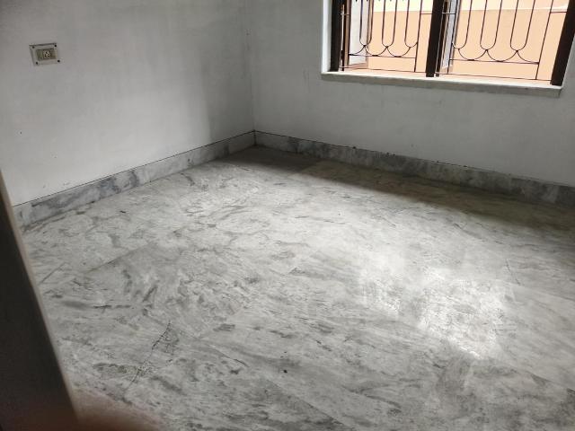 2 BHK Apartment in Keshtopur for resale Kolkata. The reference number is 19255329