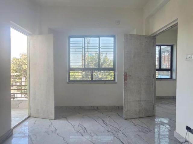 2 BHK Apartment in Keshtopur for resale Kolkata. The reference number is 19489682