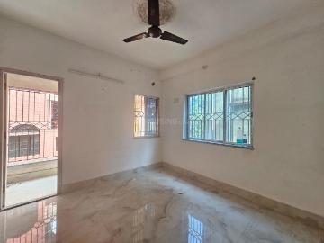 2 BHK Apartment in Keshtopur for resale Kolkata. The reference number is 19589874
