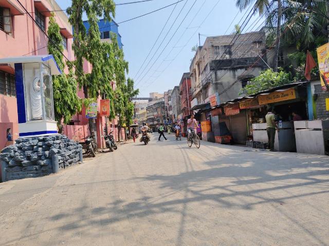 2 BHK Apartment in Keshtopur for resale Kolkata. The reference number is 19984674