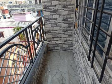2 BHK Apartment in Keshtopur for resale Kolkata. The reference number is 20203067