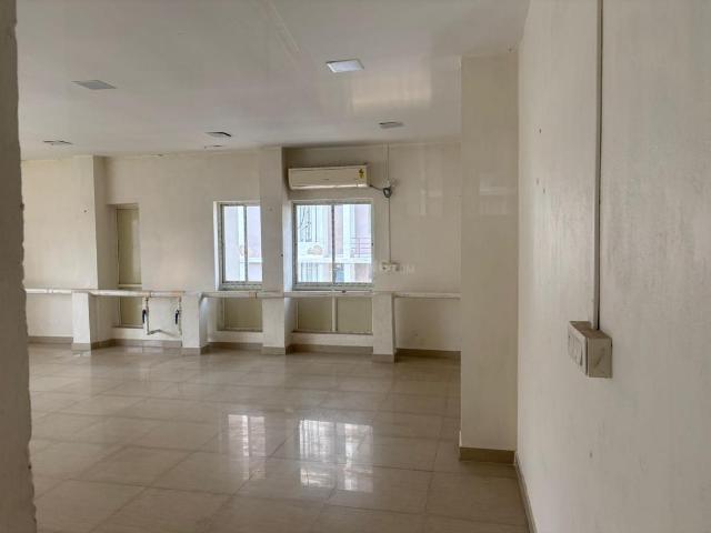 2 BHK Apartment in Keshtopur for resale Kolkata. The reference number is 20325565