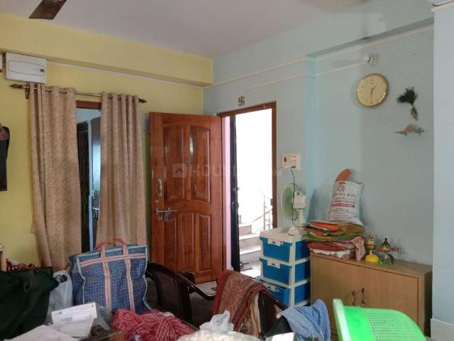2 BHK Apartment in Keshtopur for resale Kolkata. The reference number is 20334576