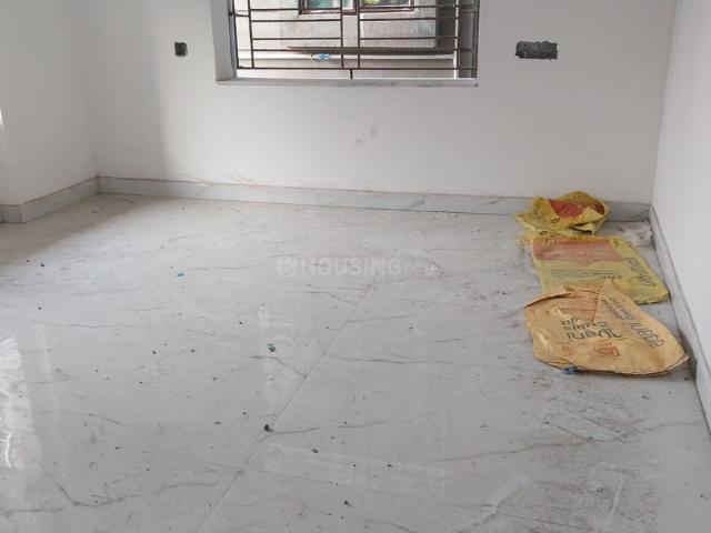 2 BHK Apartment in Keshtopur for resale Kolkata. The reference number is 20416982