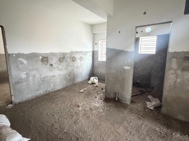 2 BHK Apartment in Keshtopur for resale Kolkata. The reference number is 20576554