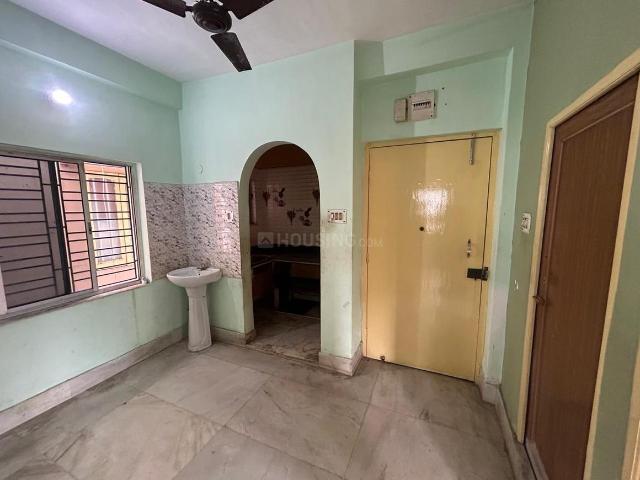 2 BHK Apartment in Keshtopur for resale Kolkata. The reference number is 20648452
