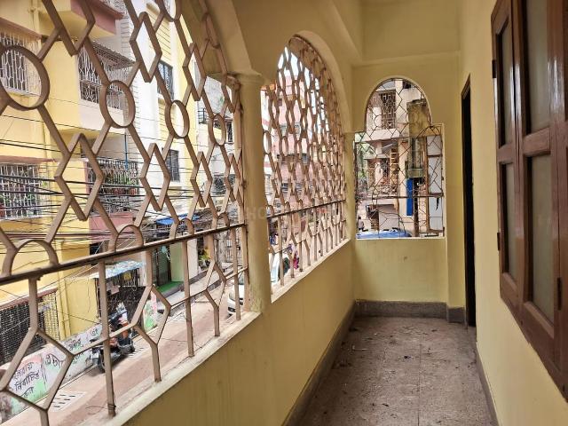 2 BHK Apartment in Keshtopur for resale Kolkata. The reference number is 20655402