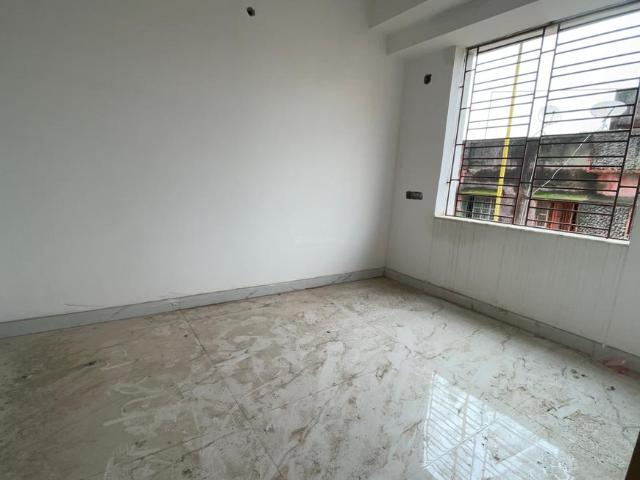 2 BHK Apartment in Keshtopur for resale Kolkata. The reference number is 20662317
