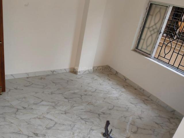 2 BHK Apartment in Keshtopur for resale Kolkata. The reference number is 20786632
