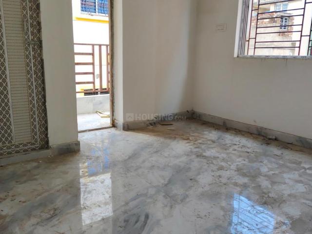 2 BHK Apartment in Keshtopur for resale Kolkata. The reference number is 20700728