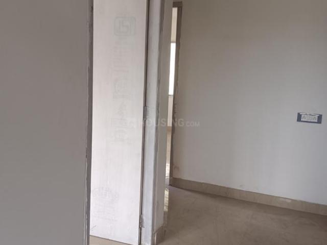 2 BHK Apartment in Keshtopur for resale Kolkata. The reference number is 20885498