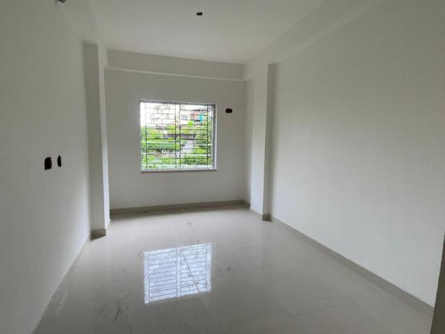 2 BHK Apartment in Keshtopur for resale Kolkata. The reference number is 20986961