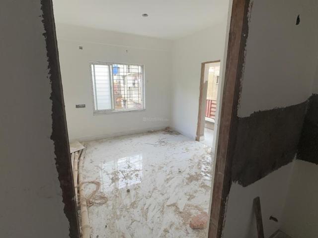 2 BHK Apartment in Keshtopur for resale Kolkata. The reference number is 20994142
