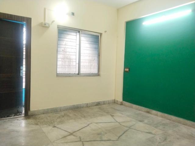 2 BHK Apartment in Keshtopur for resale Kolkata. The reference number is 20910554