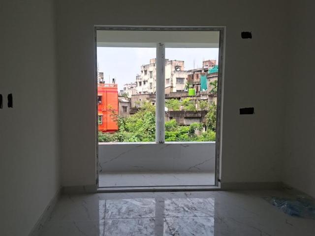 2 BHK Apartment in Keshtopur for resale Kolkata. The reference number is 21081710