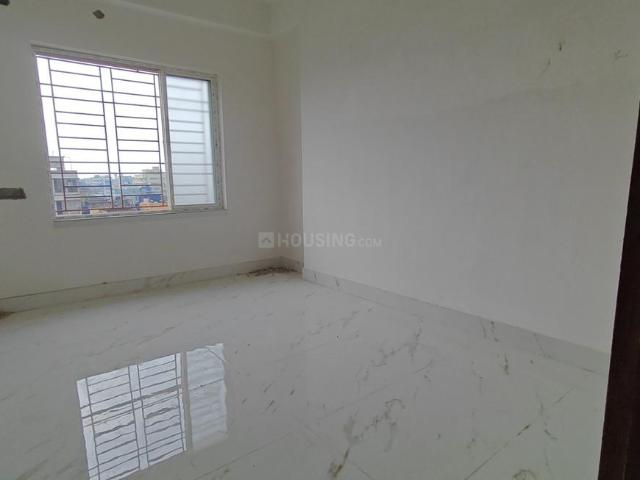 2 BHK Apartment in Keshtopur for resale Kolkata. The reference number is 21278783