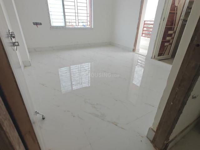 2 BHK Apartment in Keshtopur for resale Kolkata. The reference number is 21278911