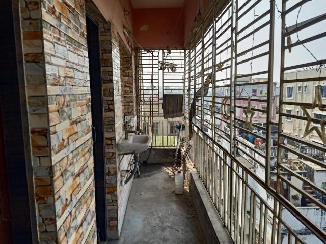 2 BHK Apartment in Keshtopur for resale Kolkata. The reference number is 21280694