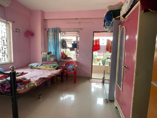 2 BHK Apartment in Keshtopur for resale Kolkata. The reference number is 21237107