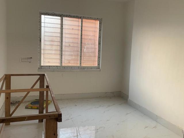 2 BHK Apartment in Keshtopur for resale Kolkata. The reference number is 21368542