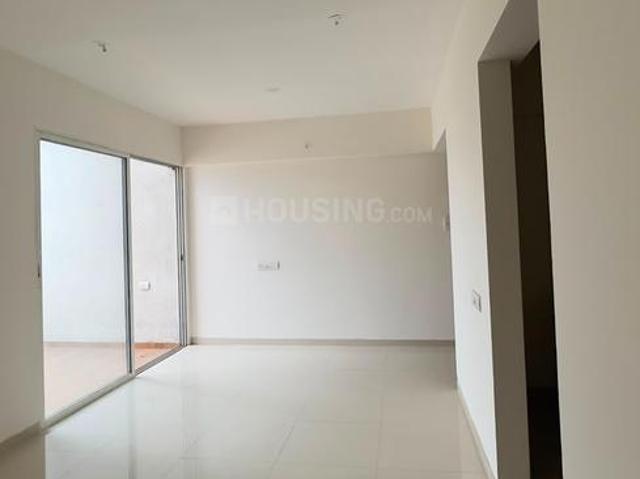 2 BHK Apartment in Kesnand for resale Pune. The reference number is 20913327