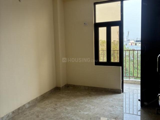 2 BHK Apartment in Khanpur for rent New Delhi. The reference number is 21002759