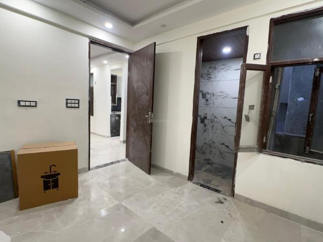 2 BHK Apartment in Khanpur for resale New Delhi. The reference number is 21243822