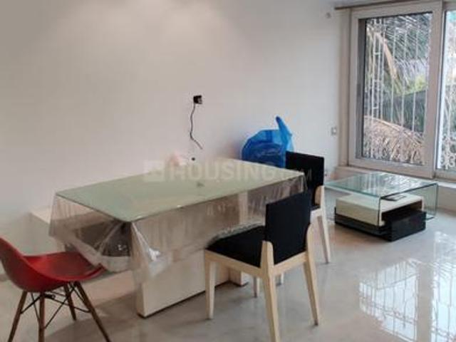 2 BHK Apartment in Khar West for rent Mumbai. The reference number is 12805081