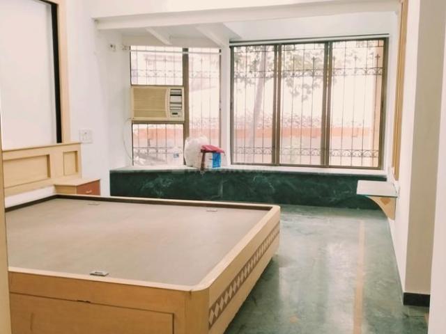 2 BHK Apartment in Khar West for rent Mumbai. The reference number is 16676260
