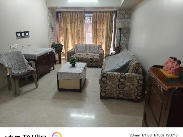 2 BHK Apartment in Khar West for rent Mumbai. The reference number is 19254776