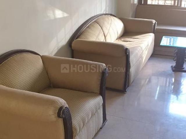 2 BHK Apartment in Khar West for rent Mumbai. The reference number is 19279018
