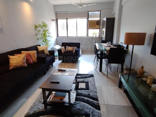 2 BHK Apartment in Khar West for rent Mumbai. The reference number is 20159436