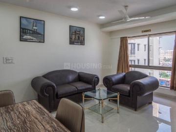2 BHK Apartment in Khar West for rent Mumbai. The reference number is 20475069