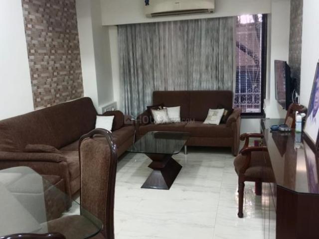 2 BHK Apartment in Khar West for rent Mumbai. The reference number is 20580383