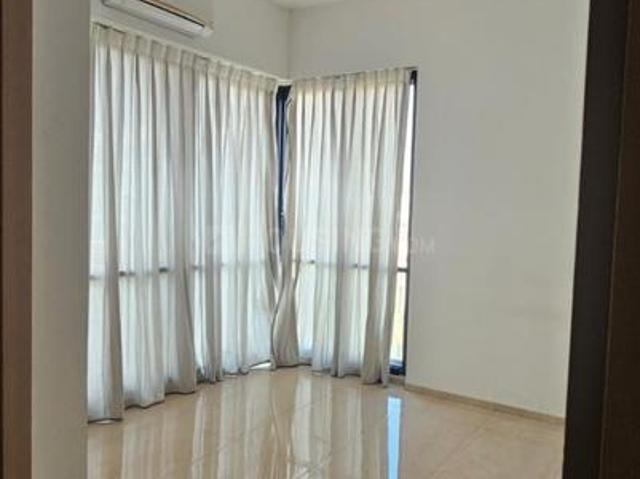 2 BHK Apartment in Khar West for rent Mumbai. The reference number is 20643543