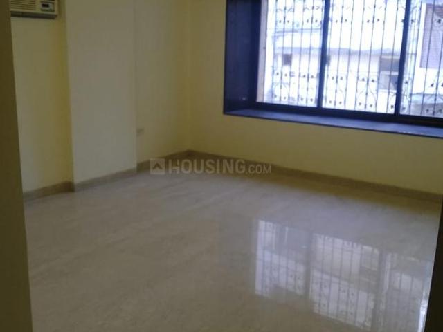 2 BHK Apartment in Khar West for rent Mumbai. The reference number is 20605554