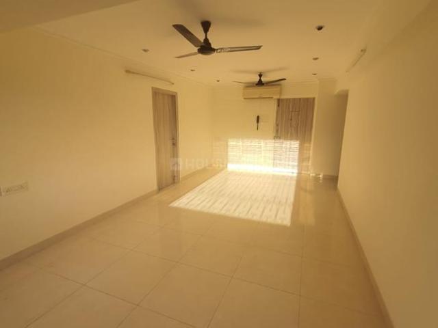 2 BHK Apartment in Khar West for rent Mumbai. The reference number is 20745543