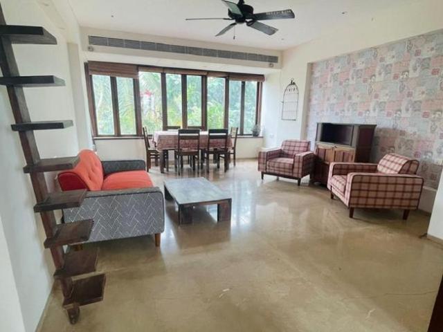 2 BHK Apartment in Khar West for rent Mumbai. The reference number is 20898956