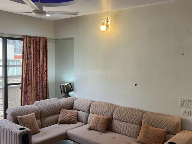 2 BHK Apartment in Khar West for rent Mumbai. The reference number is 20805044