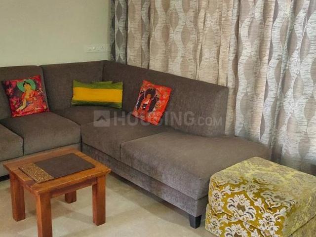 2 BHK Apartment in Khar West for rent Mumbai. The reference number is 21052881