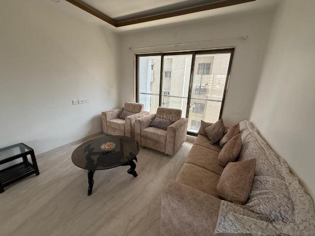 2 BHK Apartment in Khar West for rent Mumbai. The reference number is 21006625