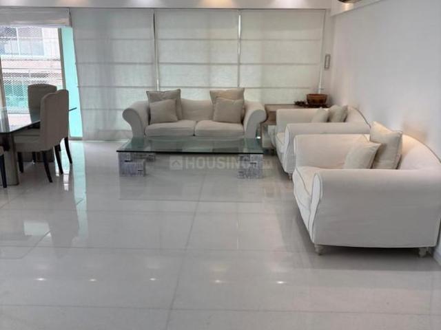 2 BHK Apartment in Khar West for rent Mumbai. The reference number is 21119991
