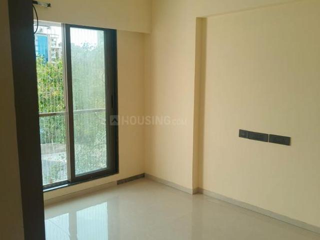 2 BHK Apartment in Khar West for rent Mumbai. The reference number is 21130100