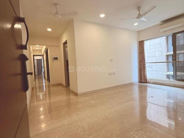 2 BHK Apartment in Khar West for rent Mumbai. The reference number is 21138033