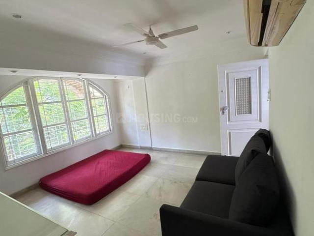 2 BHK Apartment in Khar West for rent Mumbai. The reference number is 21203831