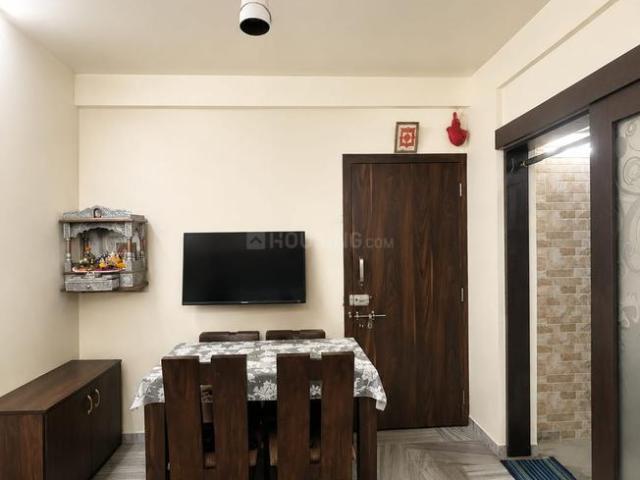 2 BHK Apartment in Khar West for rent Mumbai. The reference number is 21204083