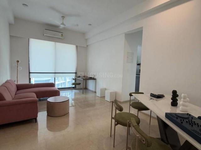 2 BHK Apartment in Khar West for rent Mumbai. The reference number is 21338602
