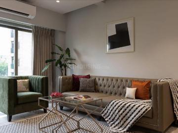 2 BHK Apartment in Khar West for resale Mumbai. The reference number is 18686340